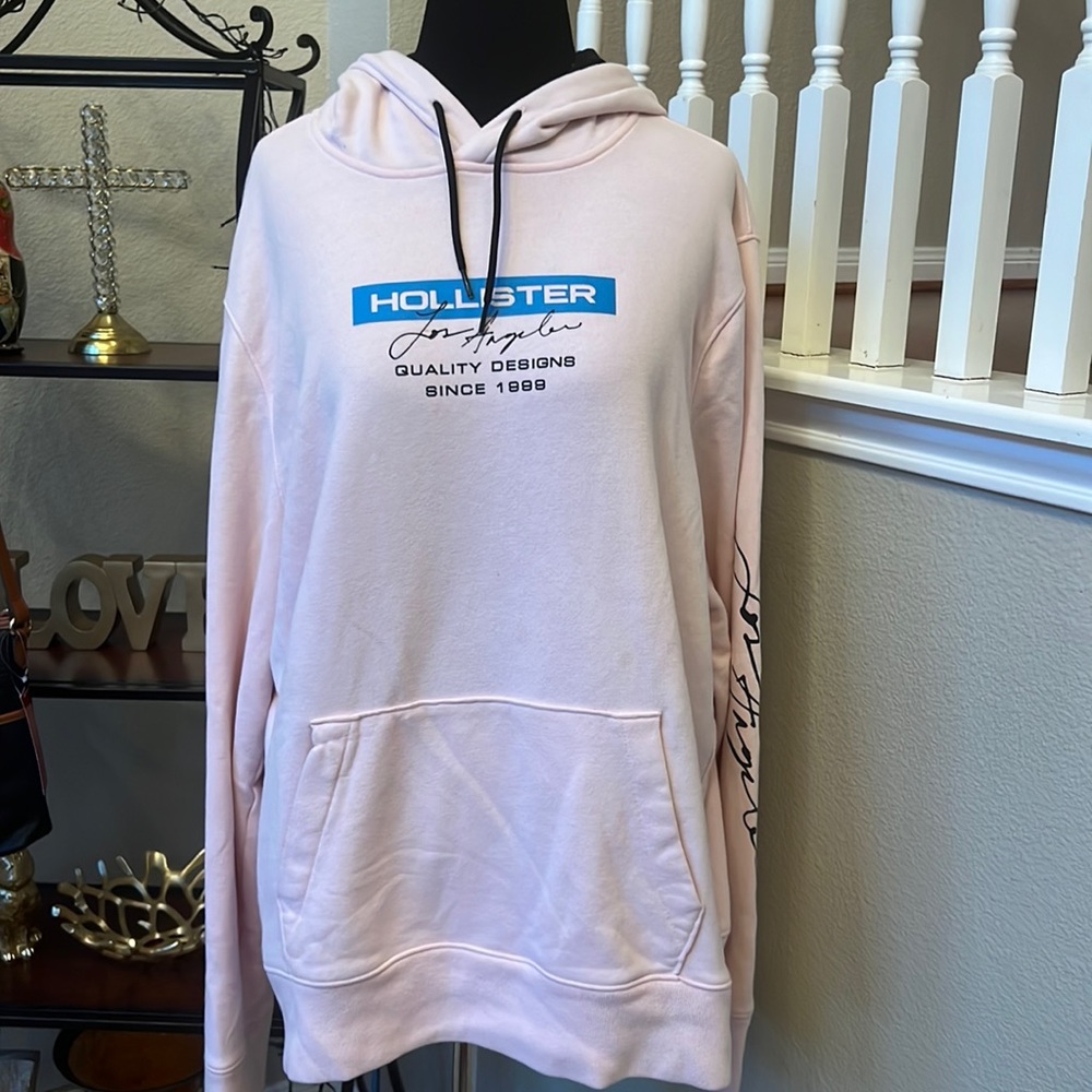 Hollister, men’s hoodies size XXL light pink